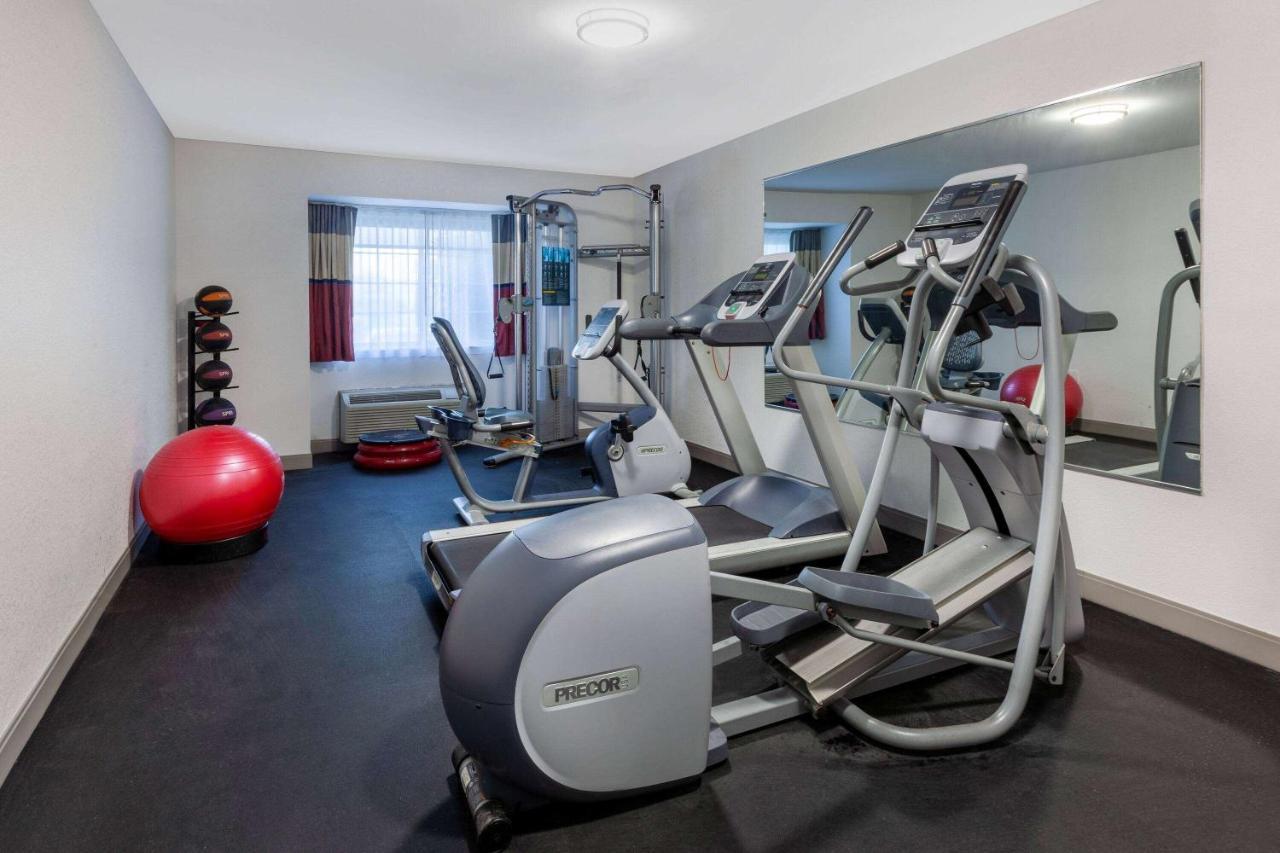 Microtel Inn & Suites By Wyndham Sunbury - Columbus North Εξωτερικό φωτογραφία